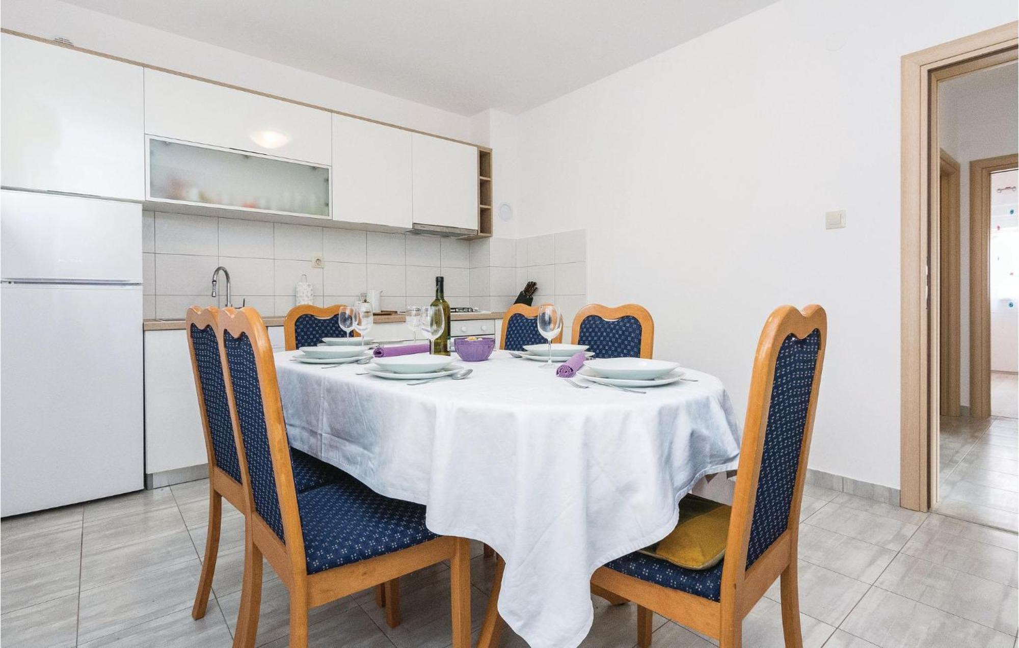 Stunning Home In Zadar With Kitchen Екстериор снимка